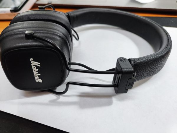 Купить Marshall Major IV Bluetooth в Иркутск за 3100 руб.