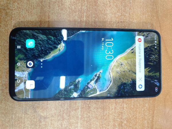 Купить TECNO Spark Go 1 3/64GB (KL4) Duos в Иркутск за 3800 руб.