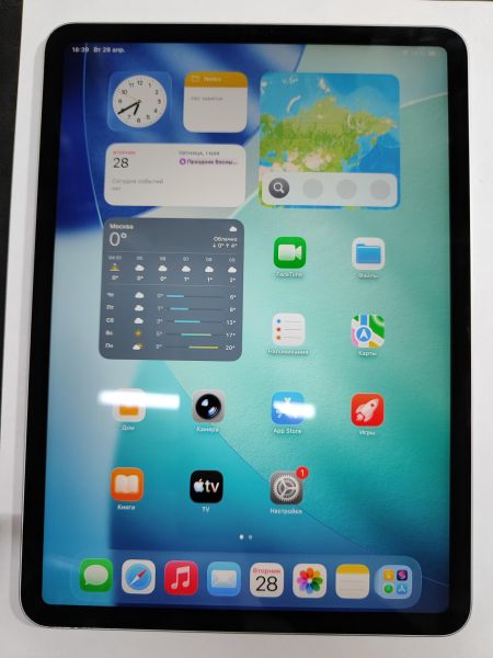 планшет Apple iPad Pro 6 2022 256GB (A2759) (без SIM) в Иркутск