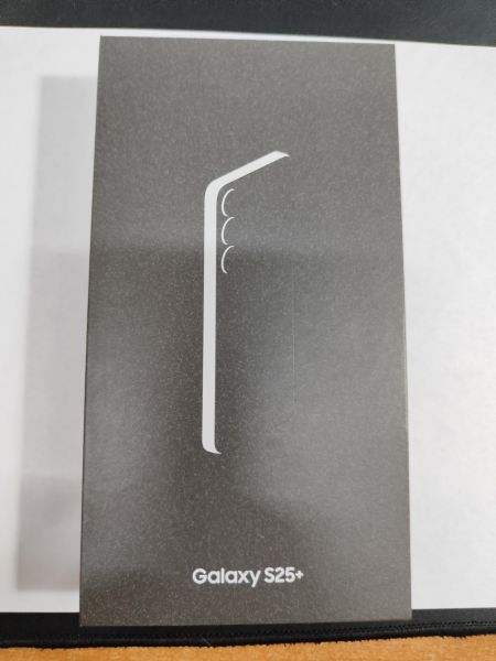 сотовый телефон Samsung Galaxy S25+ 12/512GB (S936B) Duos в Иркутск