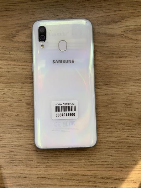 Купить Samsung Galaxy A40 2019 4/64GB (A405FM) Duos в Иркутск за 4399 руб.