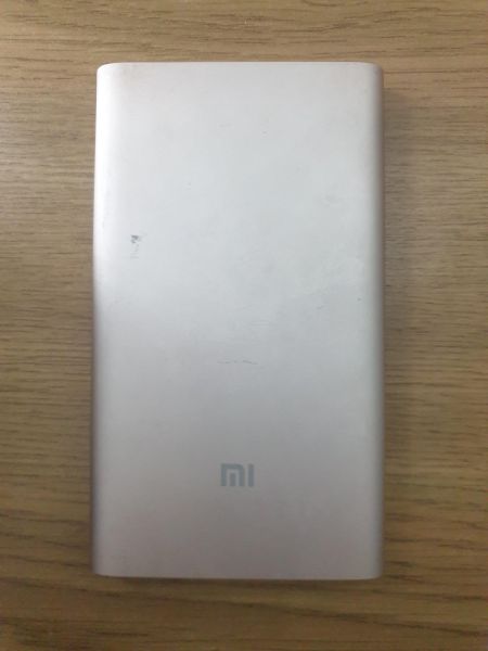 Купить Xiaomi Mi Power Bank Pro 10000 (PLM03ZM) (10000 mAh) в Иркутск за 549 руб.