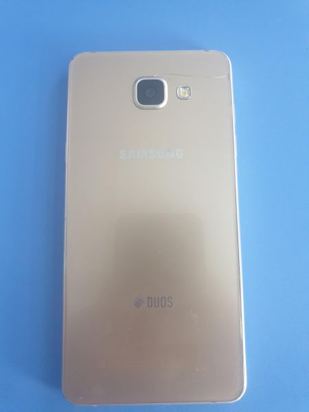 Купить Samsung Galaxy A5 2016 2/16GB (A510F) Duos в Иркутск за 2749 руб.