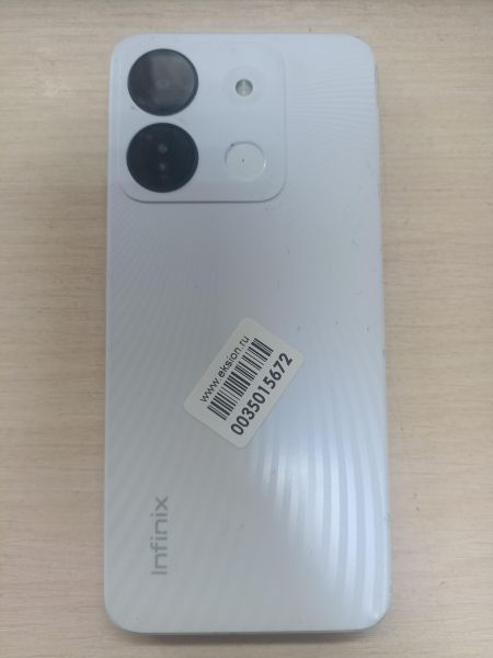 Купить Infinix Smart 7 HD 2/64GB (X6516) Duos в Иркутск за 3499 руб.
