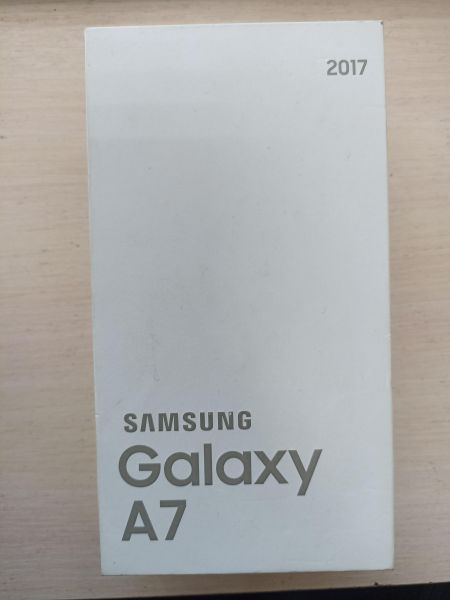 Купить Samsung Galaxy A7 2017 3/32GB (A720F) Duos в Иркутск за 2849 руб.