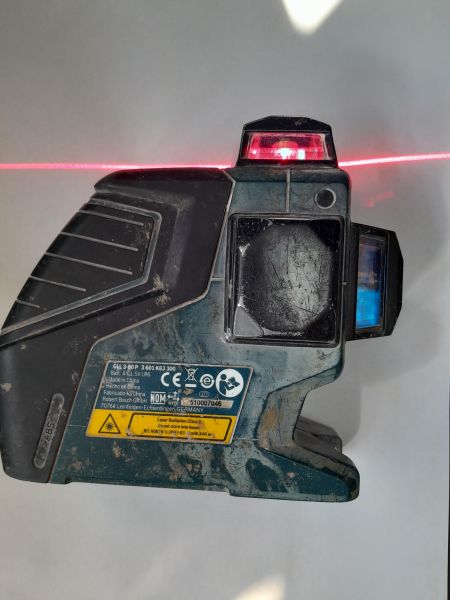 Купить Bosch GLL 3-80 P в Иркутск за 9700 руб.