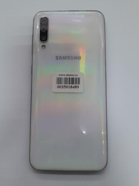 Купить Samsung Galaxy A50 2019 4/64GB (A505FN) Duos в Иркутск за 4849 руб.