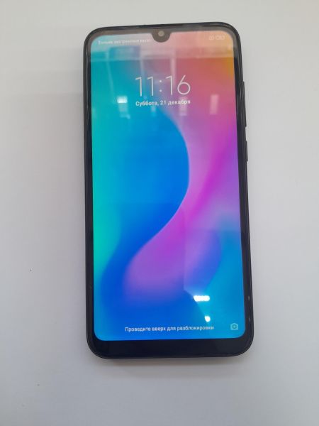 Купить Xiaomi Mi Play 4/64GB (M1901F9E) Duos в Иркутск за 3249 руб.