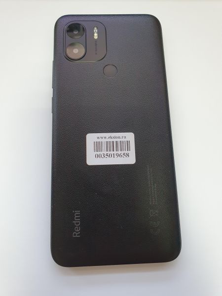 Купить Xiaomi Redmi A2+ 3/64GB (23028RNCAG) Duos в Иркутск за 3500 руб.