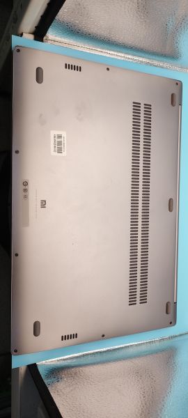 Купить Xiaomi Mi (15.6/FHD/i7-8550U/16GB/SSD 256GB) в Иркутск за 24800 руб.