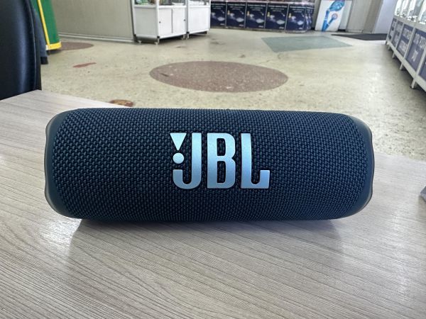 Купить JBL Flip 6 в Иркутск за 5799 руб.