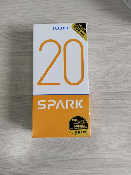 Купить TECNO Spark 20 8/256GB (KJ5n) Duos в Иркутск за 9099 руб.