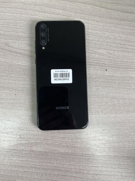 Купить Honor 30i 4/128GB (LRA-LX1) Duos в Иркутск за 3099 руб.