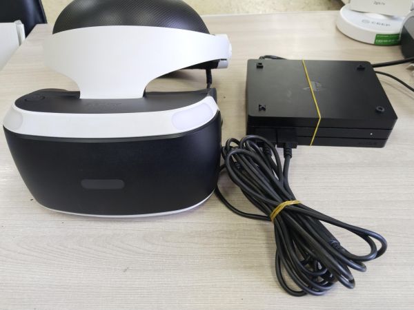 Купить Sony PlayStation VR CUH-ZVR2 в Иркутск за 12700 руб.