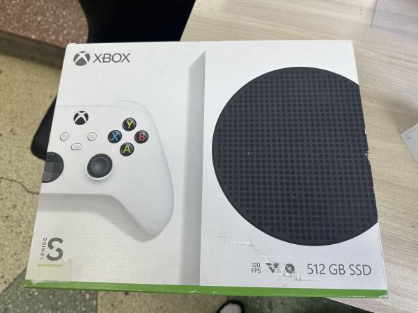 Купить Microsoft Xbox Series S 512GB (1883) в Иркутск за 19300 руб.
