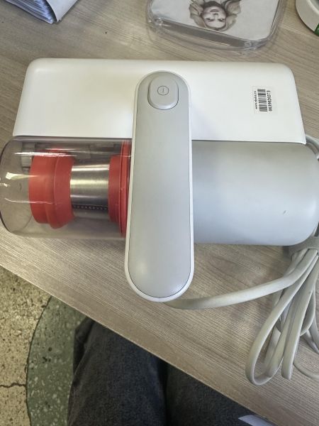 Купить Xiaomi Mijia Dust Mite Vacuum Cleaner (MJCMY02DY) в Иркутск за 1800 руб.