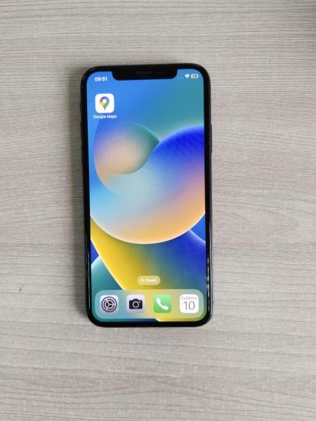 Купить Apple iPhone X 64GB в Иркутск за 9100 руб.