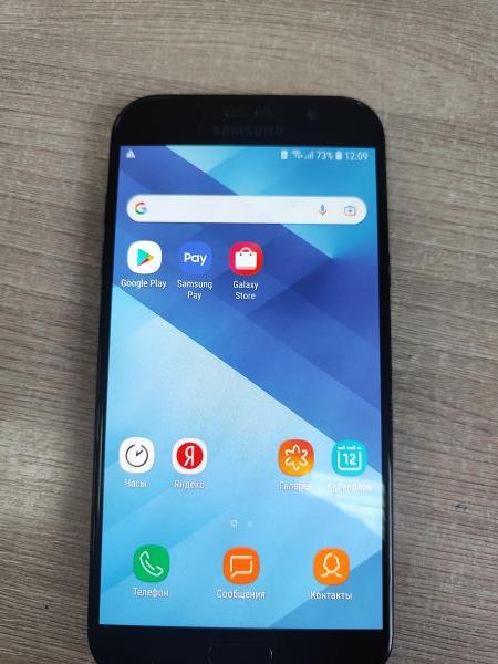 Купить Samsung Galaxy A7 2017 3/32GB (A720F) Duos в Иркутск за 1800 руб.