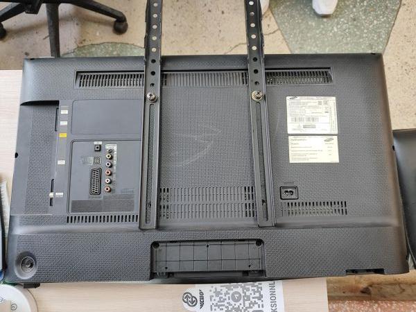 Купить Samsung UE32H4000 в Иркутск за 3000 руб.