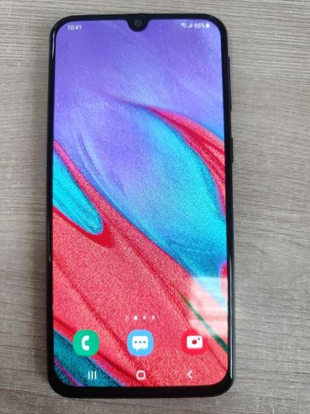 Купить Samsung Galaxy A40 2019 4/64GB (A405FM) Duos в Иркутск за 4400 руб.