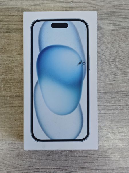 Купить Apple iPhone 15 256GB в Иркутск за 50800 руб.