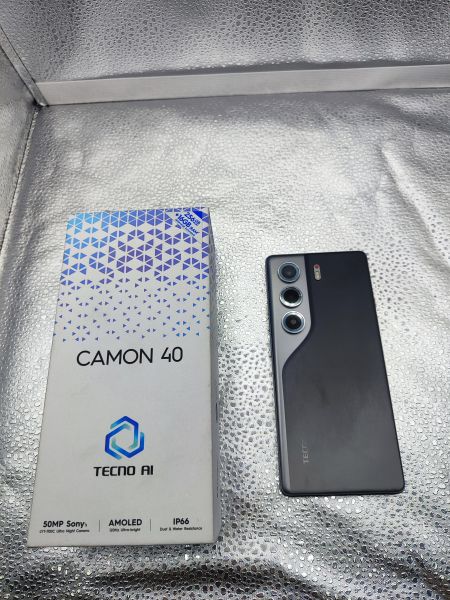 Купить TECNO Camon 40 8/256GB (CM5) Duos в Иркутск за 10700 руб.