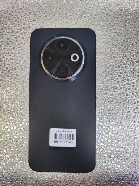 Купить TECNO Spark 30C 4/128GB (KL5n) Duos в Иркутск за 3900 руб.