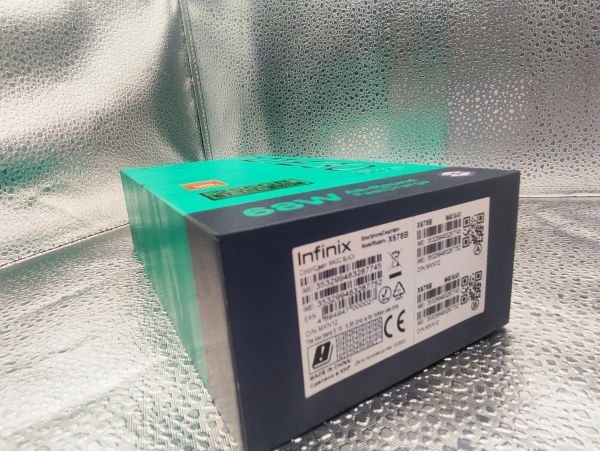 Купить Infinix Note 30 Pro 8/256GB (X678B) Duos в Иркутск за 8100 руб.