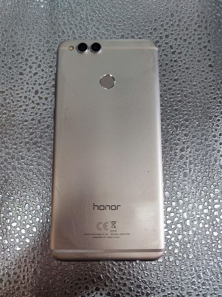 Купить Honor 7X 4/64GB (BND-L21) Duos в Иркутск за 1500 руб.