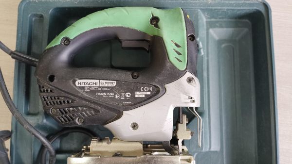 электролобзик Hitachi CJ90VST в Иркутск