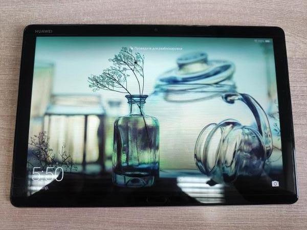 Купить Huawei MediaPad M5 Lite WI-FI 32GB (BAH2-W19) (без SIM) в Иркутск за 4600 руб.