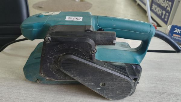 шлифмашина ленточная Makita 9910 в Иркутск