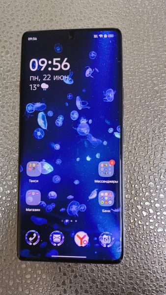 сотовый телефон TECNO Camon 40 Pro 5G 12/256GB (CM7) Duos в Иркутск