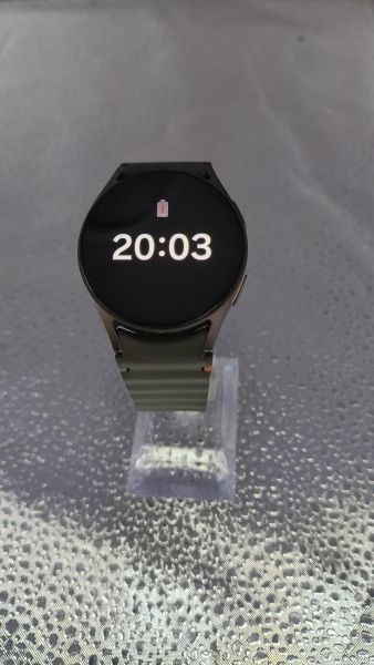умные часы и браслеты Samsung Galaxy Watch 7 40mm (SM-L300) с СЗУ в Иркутск