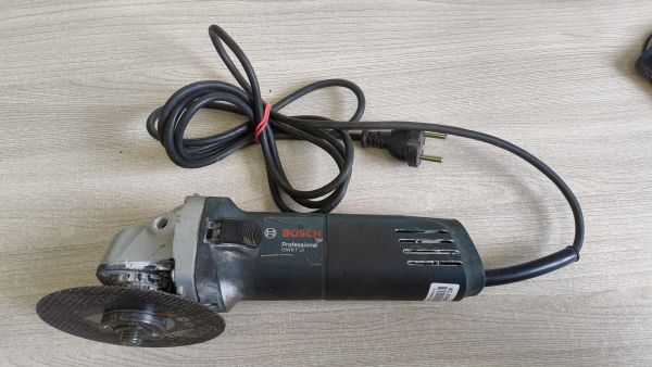 шлифмашина угловая сетевая Bosch GWS 660 Professional в Иркутск