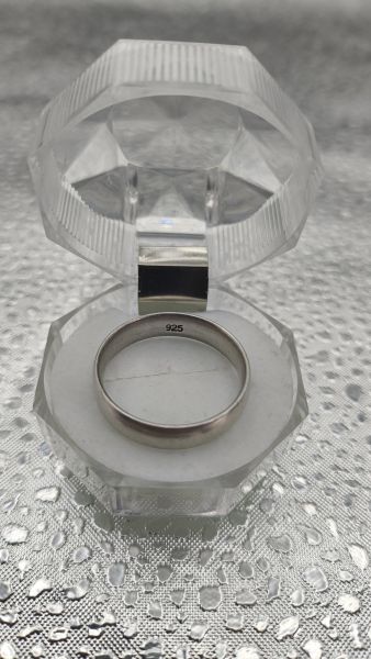 серебряное кольцо Кольцо серебро 925 4,16g, вес изделия 4.16g, размер 19.5 в Иркутск