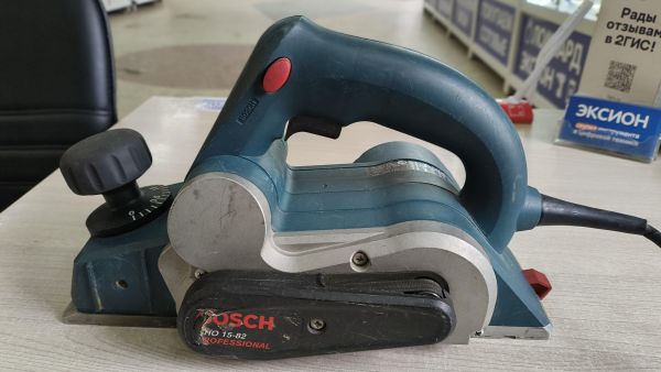 электрорубанок Bosch GHO 15-82 Professional (3 601 E94 003) в Иркутск