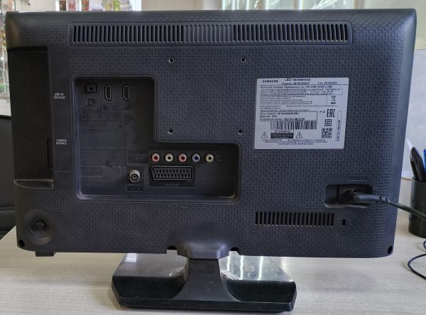 телевизор Samsung UE19H4000 в Иркутск