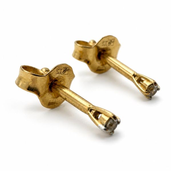 золотые серьги Серьги золото 375 0,53g, вес изделия 0.55g в Иркутск
