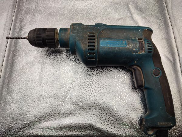 дрель и строительный миксер Makita HP1621F в Иркутск