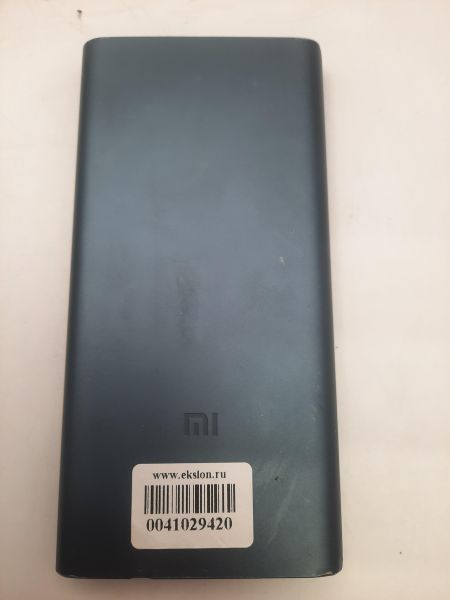 Купить Xiaomi Mi Power Bank 3 10000 (PLM13ZM) (10000 mAh) в Иркутск за 749 руб.