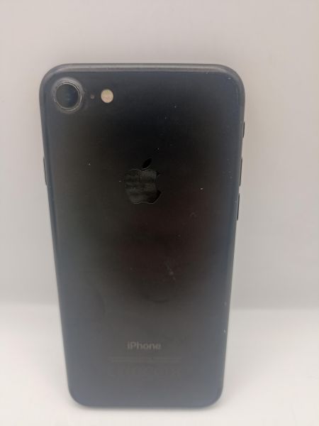 Купить Apple iPhone 7 128GB в Иркутск за 3399 руб.