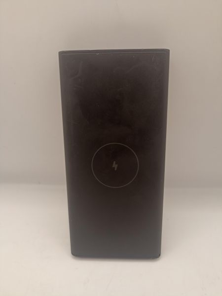 Купить Xiaomi 10W Wireless Power Bank 10000 (WPB15PDZM) в Иркутск за 1149 руб.