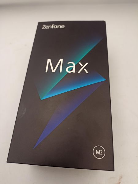 Купить ASUS ZenFone Max M2 4/64GB (ZB633KL) Duos в Иркутск за 3999 руб.