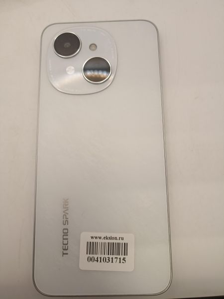 Купить TECNO Spark Go 1 3/64GB (KL4) Duos в Иркутск за 6799 руб.