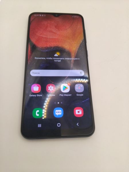 Купить Samsung Galaxy A50 2019 4/64GB (A505FN) Duos в Иркутск за 4000 руб.