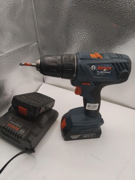 Купить Bosch GSR 180-LI (1900 об/мин) с СЗУ в Иркутск за 5300 руб.