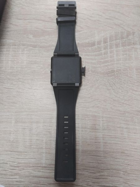 Купить Sony SmartWatch 2 SW2 с СЗУ в Иркутск за 850 руб.