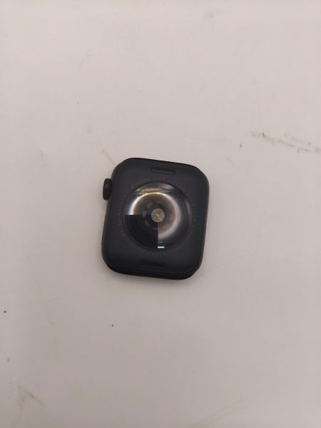 Купить Apple Watch SE 2 40mm (A2722) с СЗУ в Иркутск за 5500 руб.