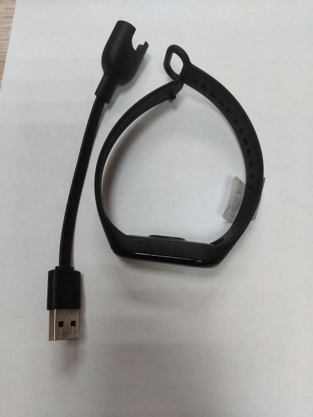 Купить Xiaomi Mi Smart Band 3 (XMSH05HM) с СЗУ в Иркутск за 450 руб.